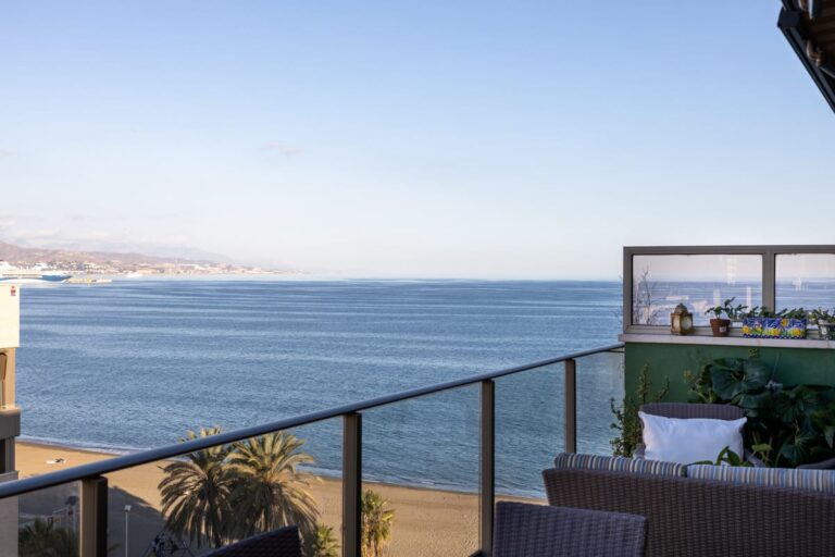 Penthouse na sprzedaż w Malaga, Hiszpania E D B Fc C B B D Aa