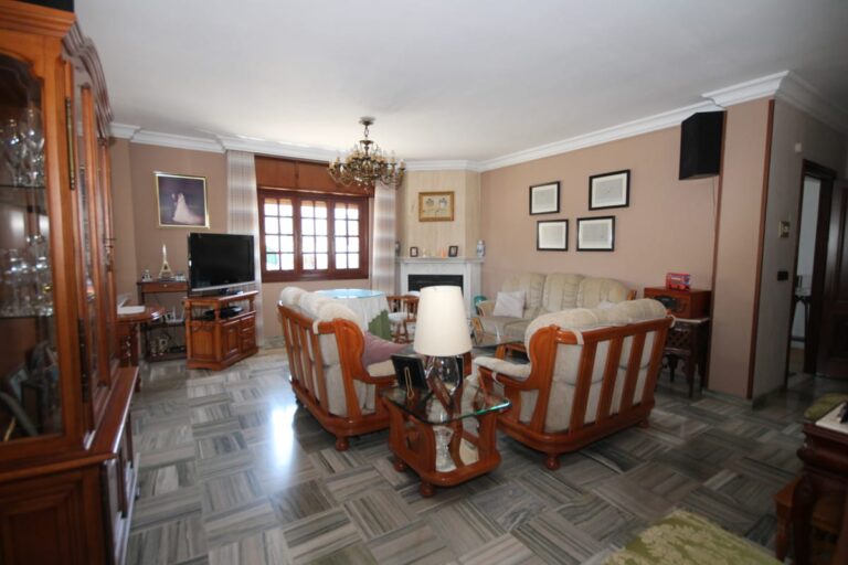 House, Townhouse in Vélez-Málaga Hiszpania E D B Fc C B B D Aa