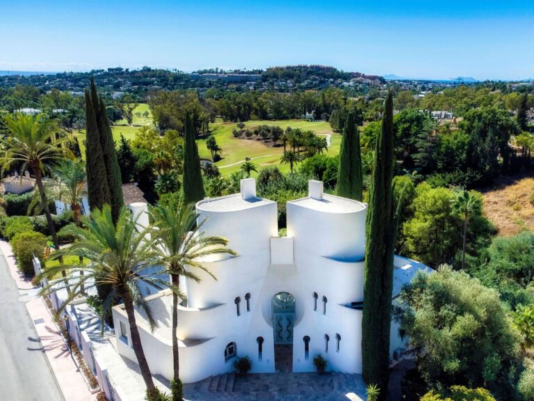 Willa z Hiszpanii na sprzedaż w Nueva Andalucía E D B Fc C B B D Aa