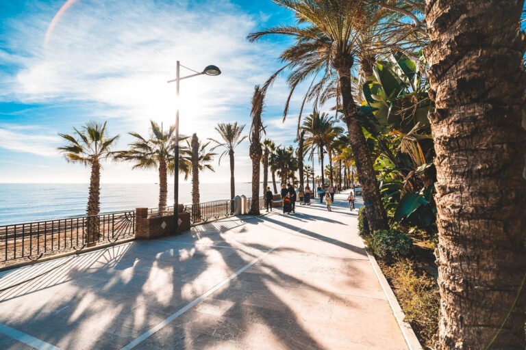 Apartament na środkowym piętrze w Marbella Hiszpania E D B Fc C B B D Aa