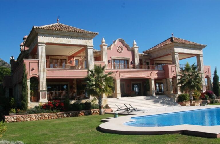 Oferowany dom w malowniczej Sierra Blanca, Hiszpania E D B Fc C B B D Aa