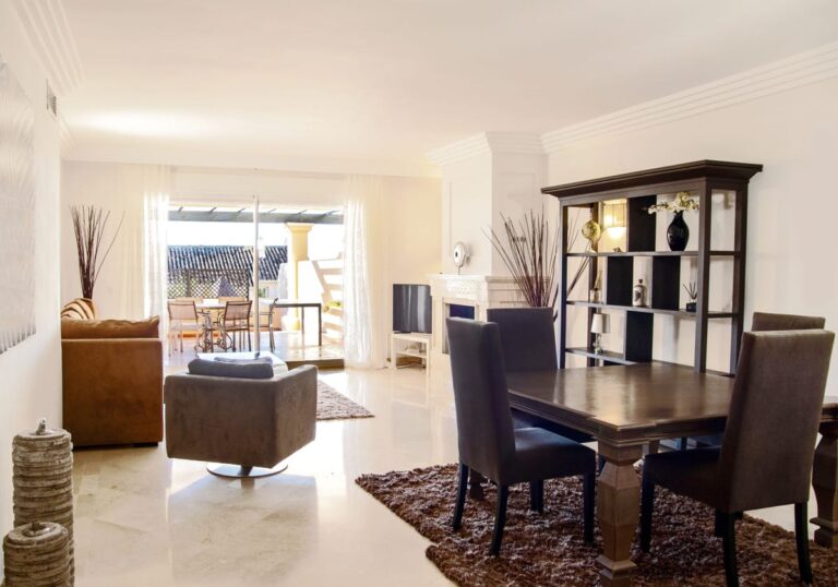 Apartament na parterze w Nueva Andalucía, Hiszpania do sprzedania E D B Fc C B B D Aa