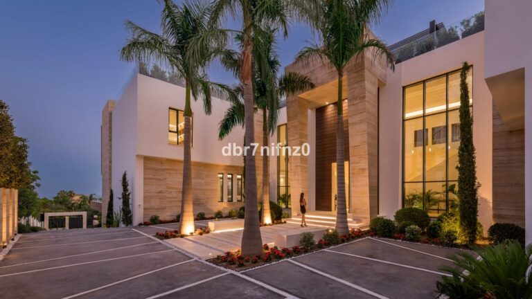 Wolnostojąca willa w The Golden Mile, Hiszpania na sprzedaż E D B Fc C B B D Aa