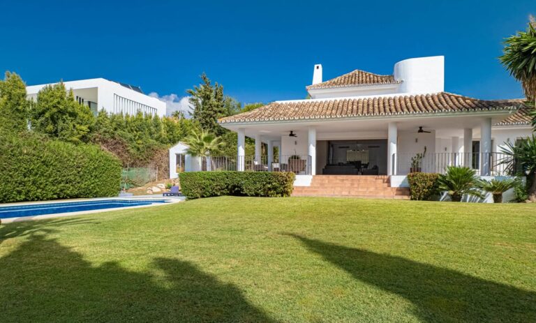 Nueva Andalucía: Unikalna willa na sprzedaż, Hiszpania E D B Fc C B B D Aa