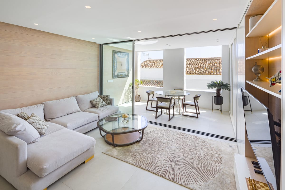 Penthouse na ostatnim piętrze w Puerto Banús, Hiszpania E D B Fc C B B D Aa