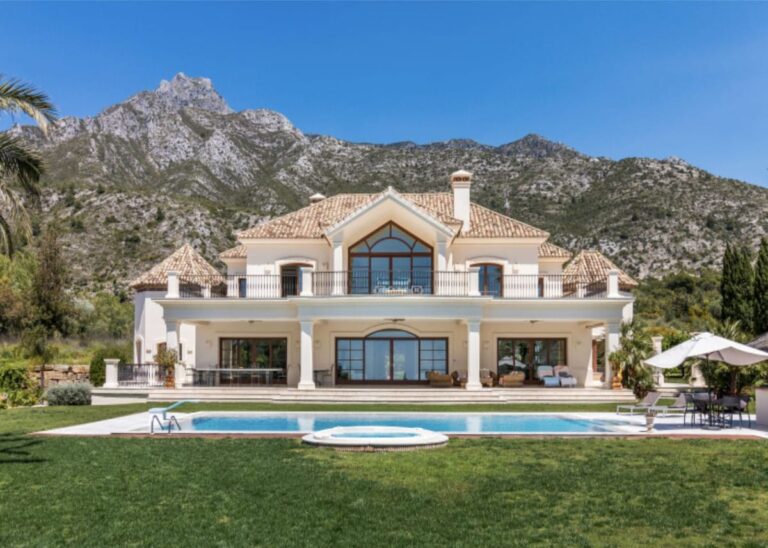 Luxusowa willa w Sierra Blanca, Hiszpania E D B Fc C B B D Aa