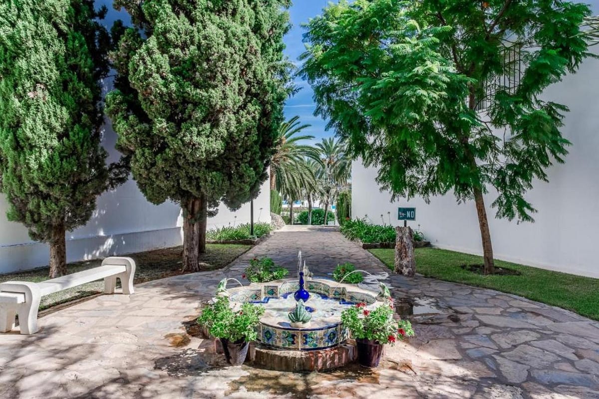 Costa del Sol: Apartament na parterze w Nueva Andalucía na sprzedaż E D B Fc C B B D Aa