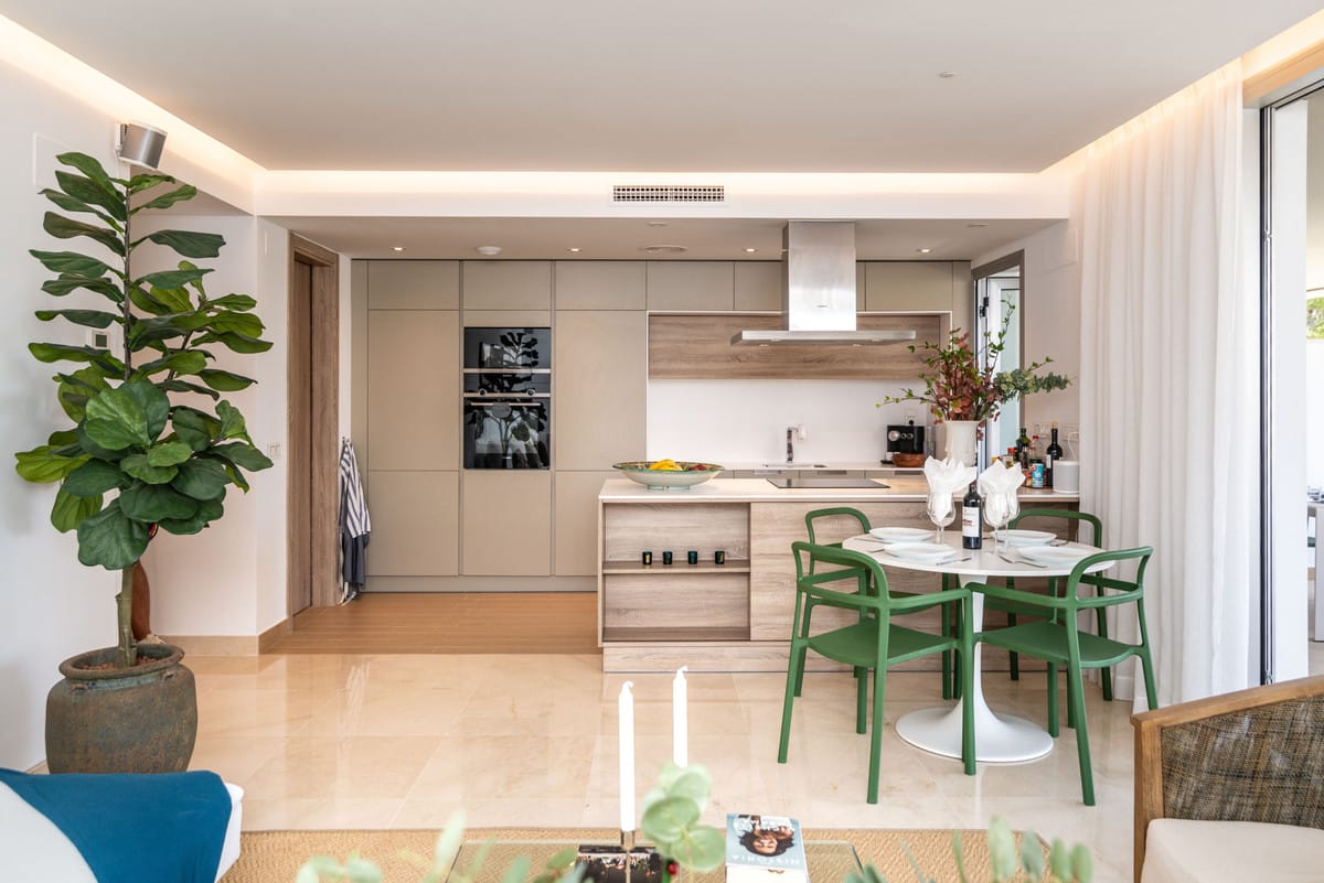 Apartament na środkowym piętrze na sprzedaż w Nueva Andalucía Hiszpania E D B Fc C B B D Aa