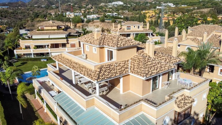 Apartament, Penthouse Duplex w The Golden Mile Hiszpania E D B Fc C B B D Aa