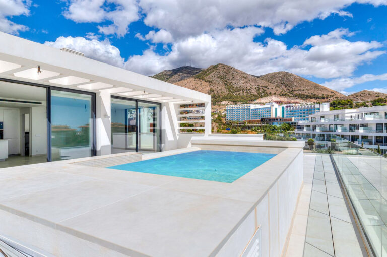 Oferta sprzedaży apartamentu w Fuengirola, Hiszpania E D B Fc C B B D Aa