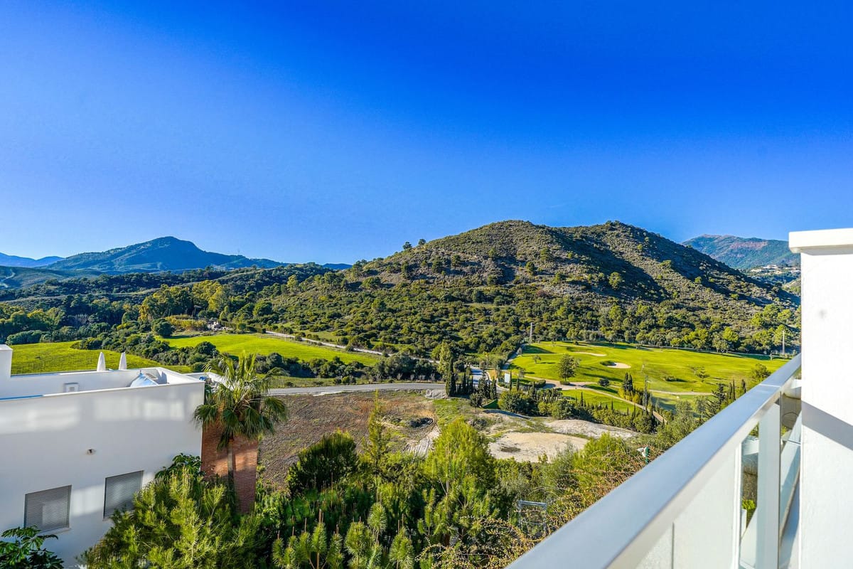 Parterowy apartament do zakupu w Benahavís, Hiszpania A Ad A Cb A D A