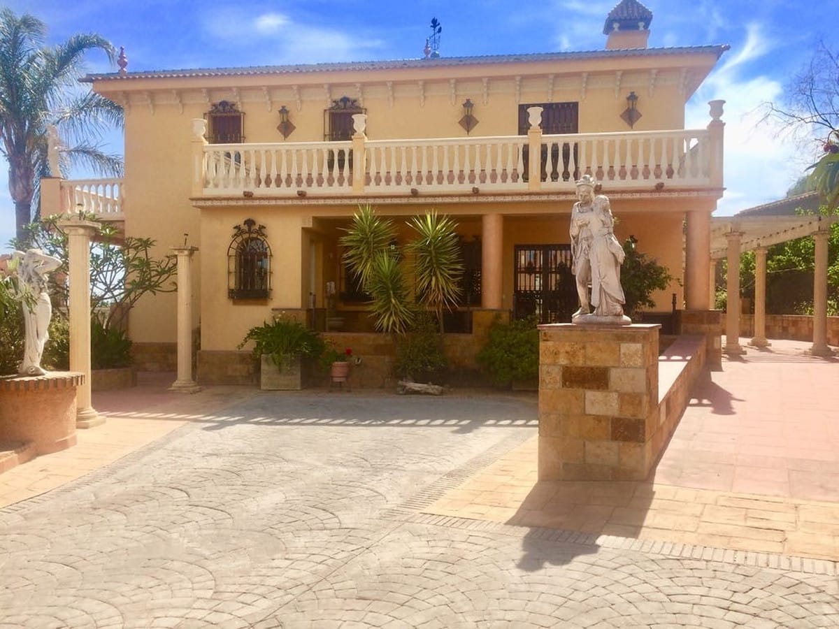 Finca , Cortijo, Dom w Malaga Hiszpania Fcab C B Cd E