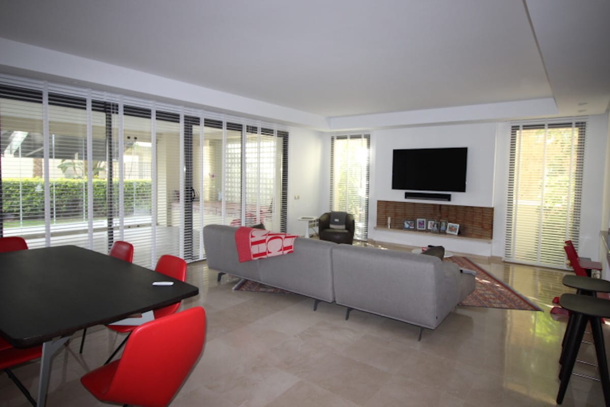 Apartament na parterze w Sierra Blanca, Hiszpania Fcab C B Cd E