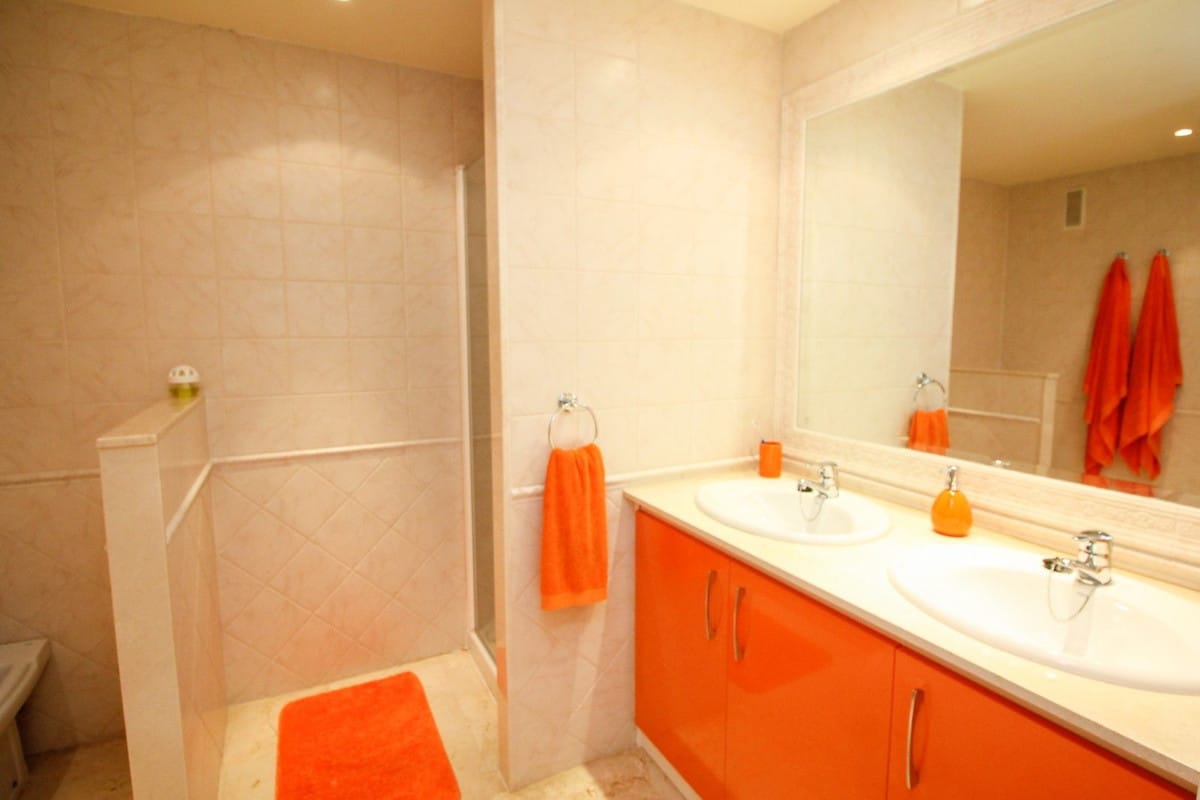 Mieszkanie z balkonem w Riviera del Sol, Hiszpania Fcab C B Cd E
