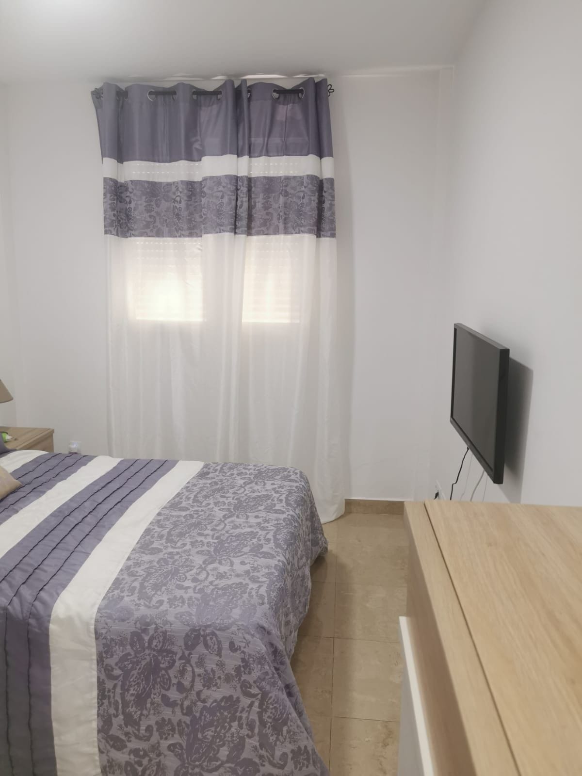Parterowy apartament z tarasem w Manilvie, Hiszpania Fd Dea Db C Ca B A