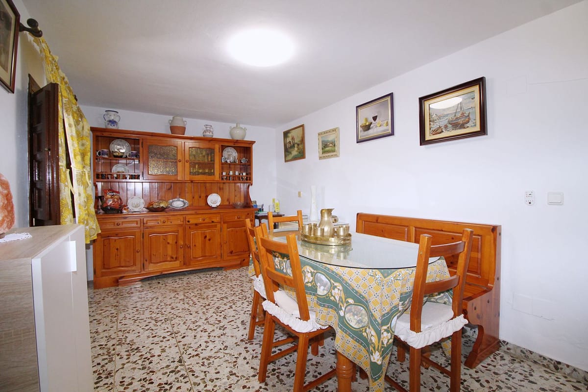 Detached Villa, House in Villafranco del Guadalhorce Hiszpania Fd Dea Db C Ca B A
