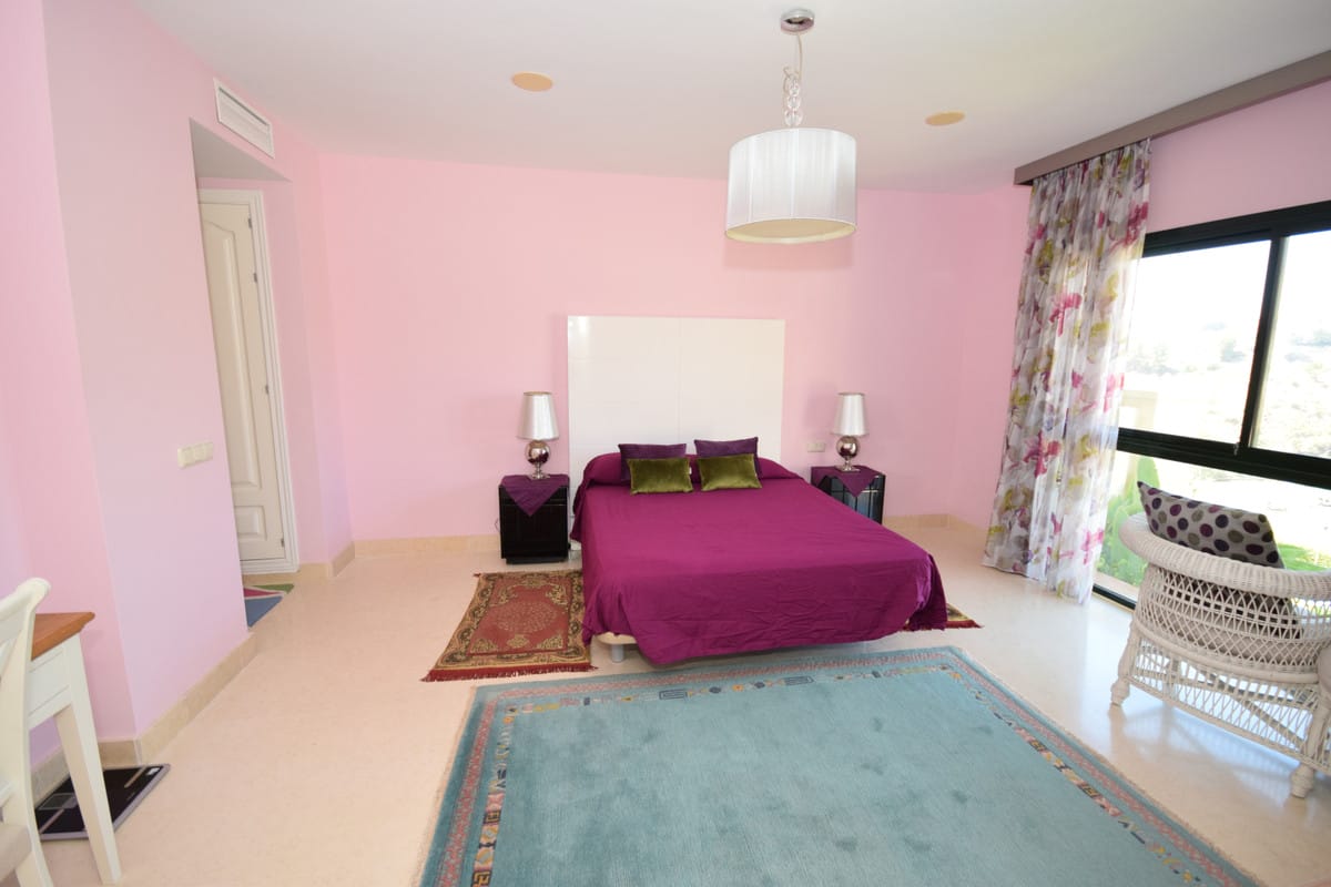 Przestronny apartament parterowy w Benahavís, Hiszpania D Dc C D Be E Dfe C F D