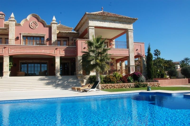 Oferowany dom w malowniczej Sierra Blanca, Hiszpania D Dc C D Be E Dfe C F D