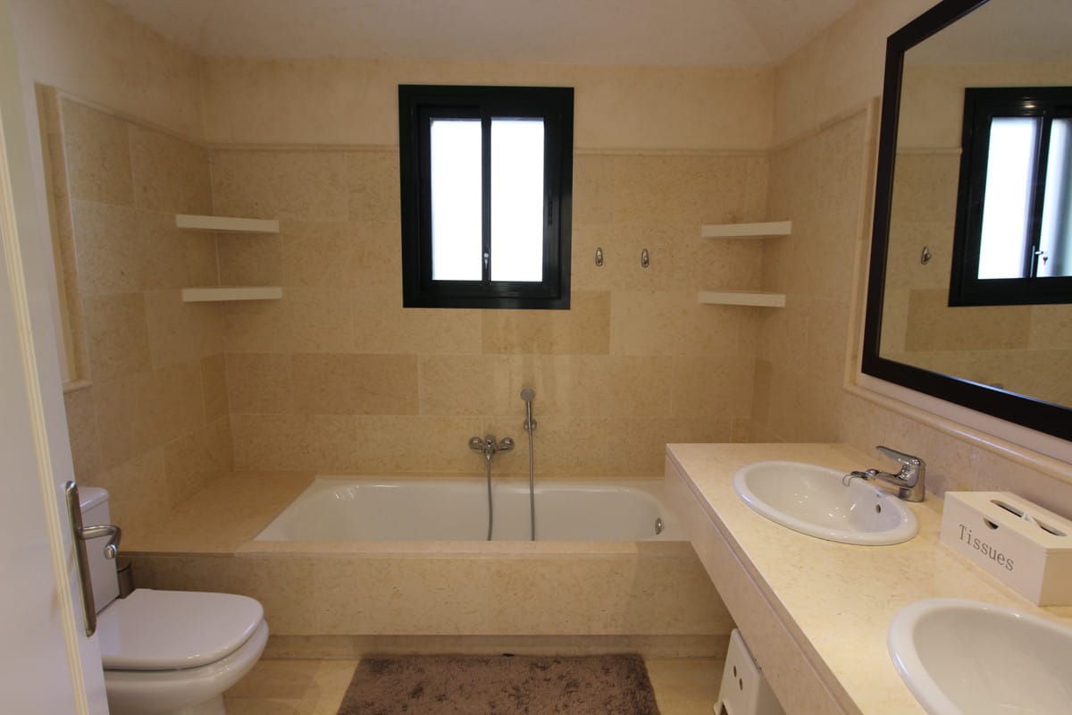Penthouse w Benahavís, Hiszpania na sprzedaż D Dc C D Be E Dfe C F D
