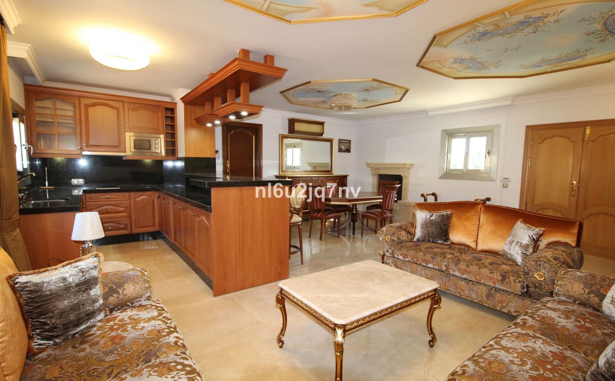 Ekskluzywna willa w Guadalmina Baja, Hiszpania - Rezydencja na Costa del Sol D F F F F E B Fdd B D