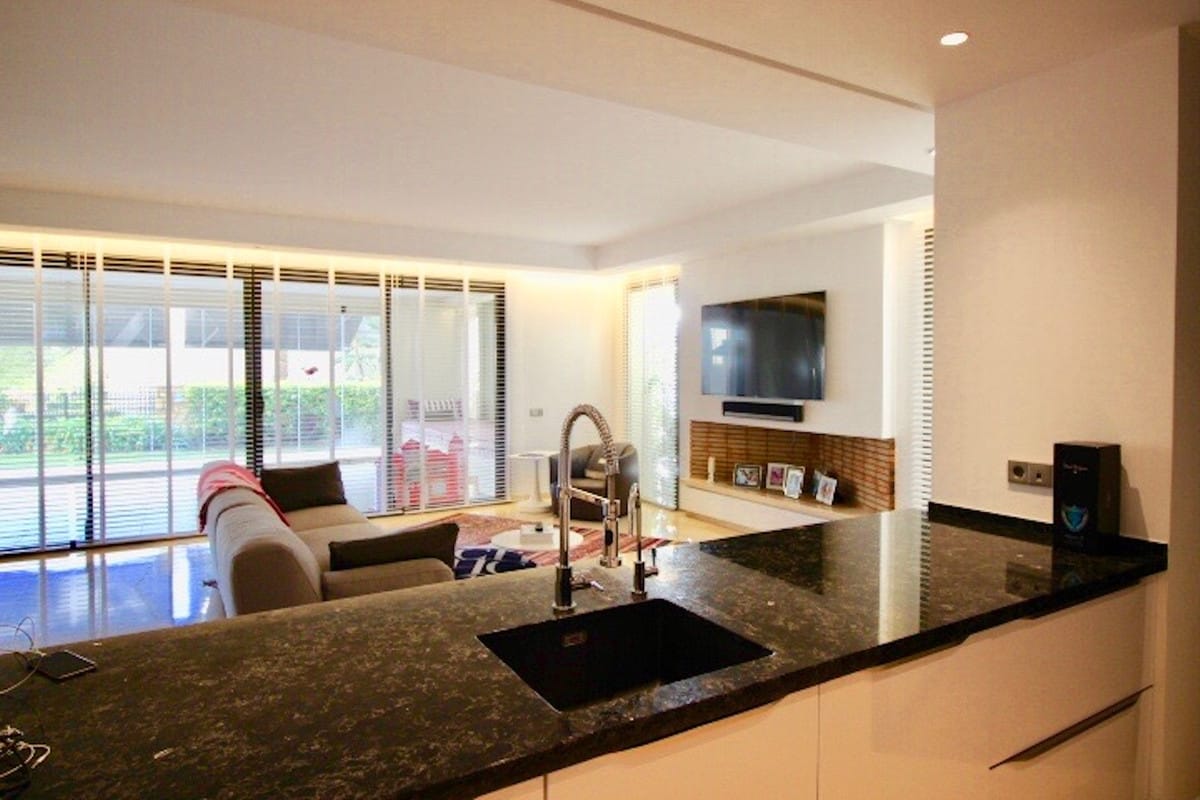 Apartament na parterze w Sierra Blanca, Hiszpania D F F F F E B Fdd B D