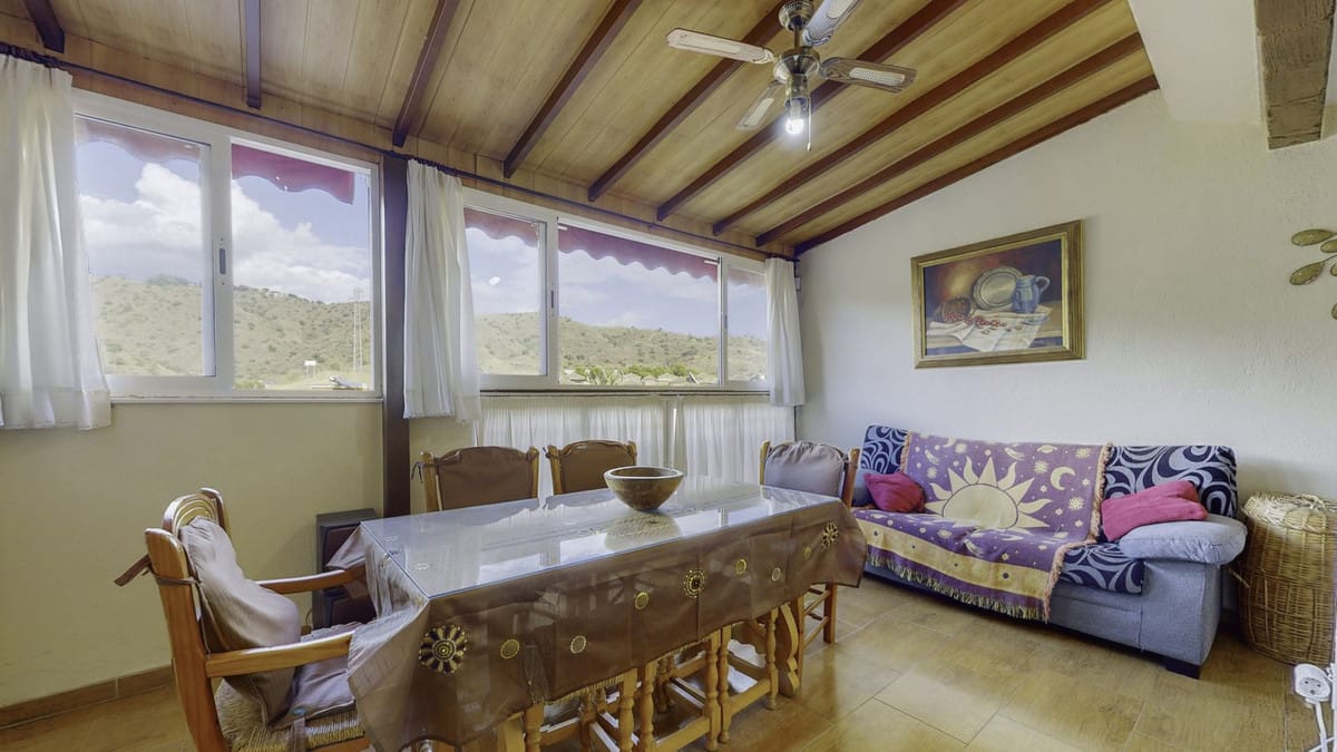 Apartament, Penthouse Duplex w Malaga Hiszpania D F F F F E B Fdd B D