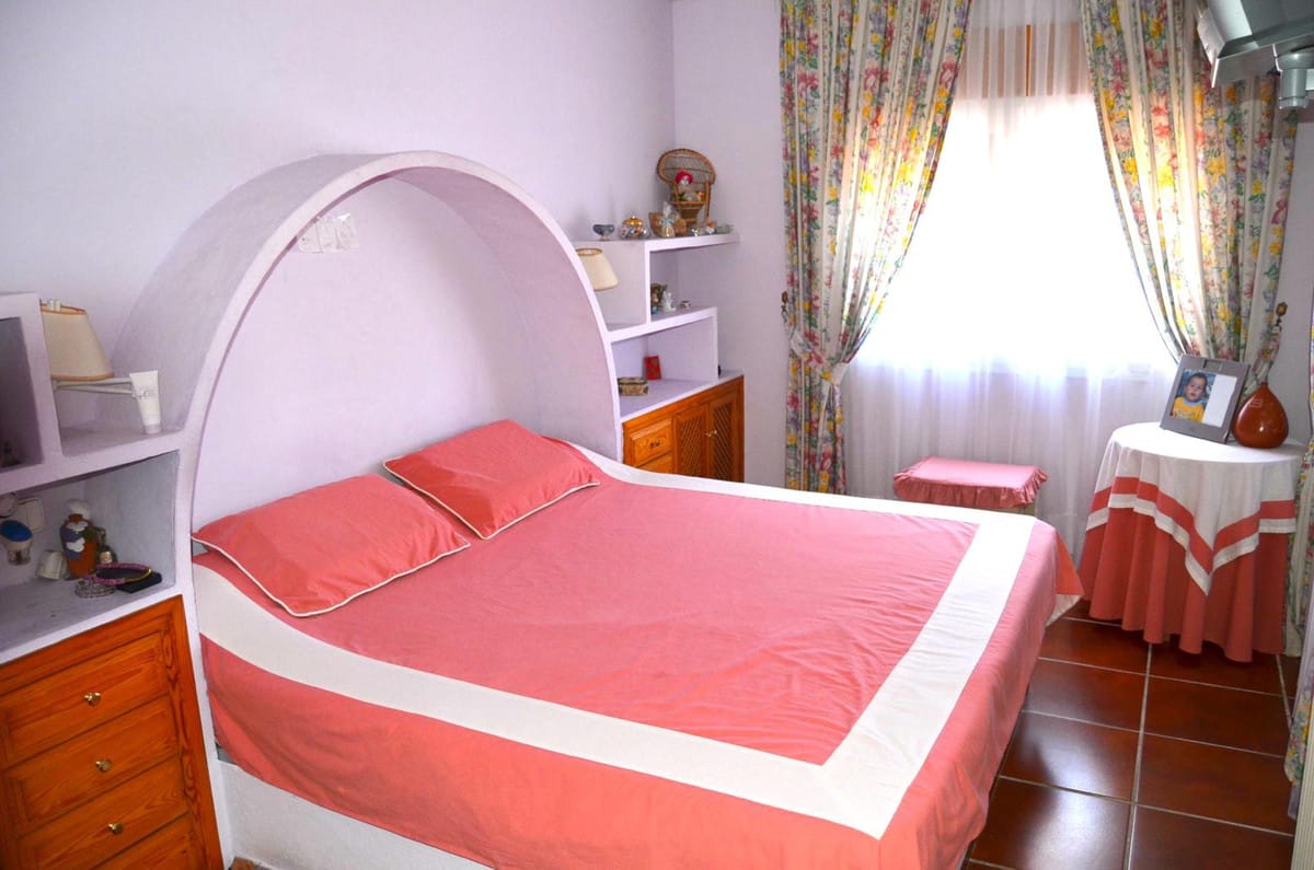 Detached Villa, House in San Luis de Sabinillas Hiszpania D F F F F E B Fdd B D