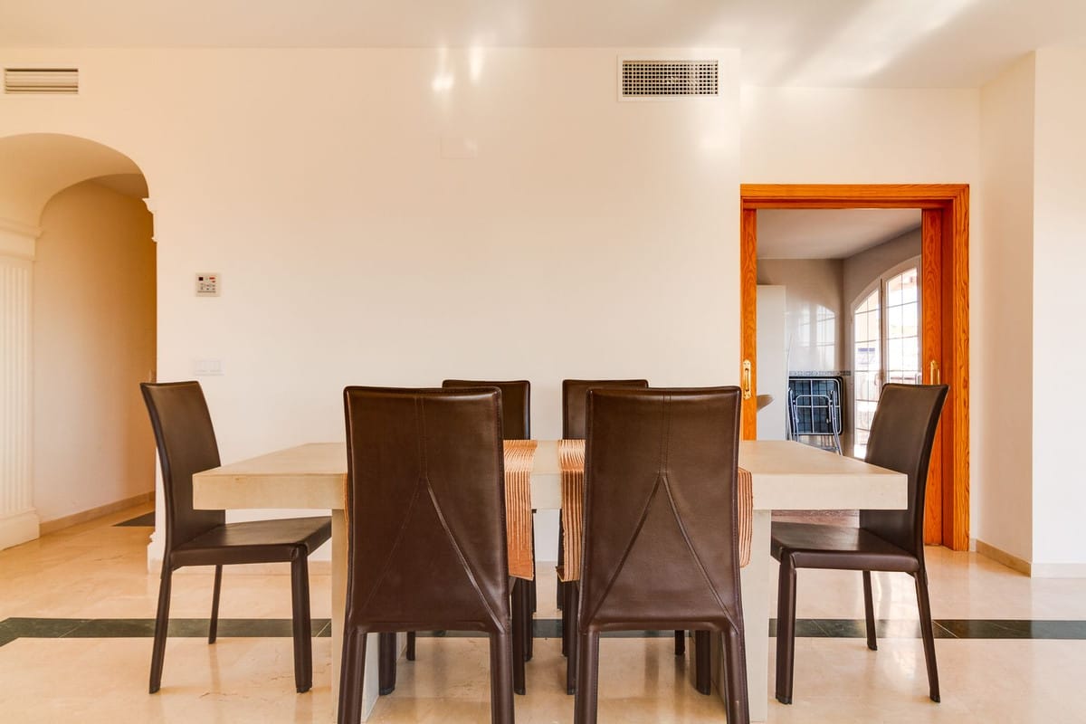 Apartament, penthouse w Riviera del Sol Hiszpania D F F F F E B Fdd B D