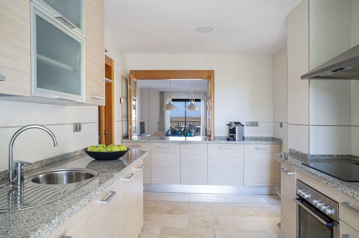 Penthouse w Benahavís, Hiszpania - Penthouse w Benahavís D F F F F E B Fdd B D