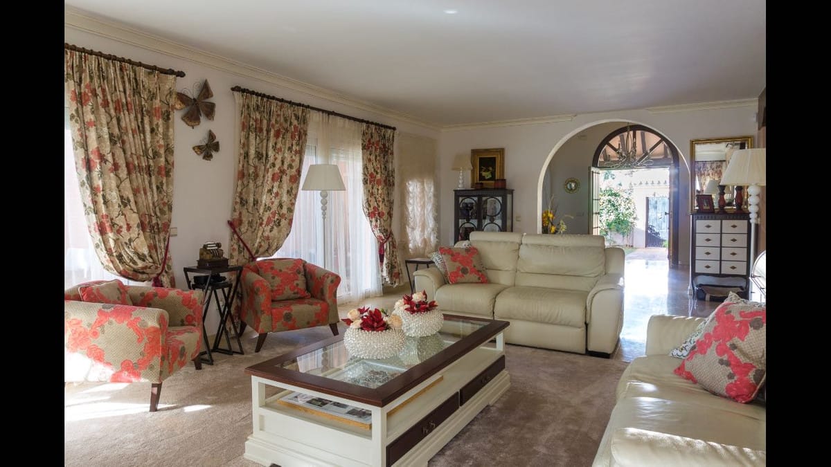 Detached Villa, House in Hacienda Las Chapas Hiszpania Ec B Bf B Ce A