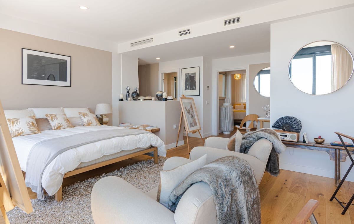 Penthouse z tarasem w Málaga, Hiszpania Ec B Bf B Ce A