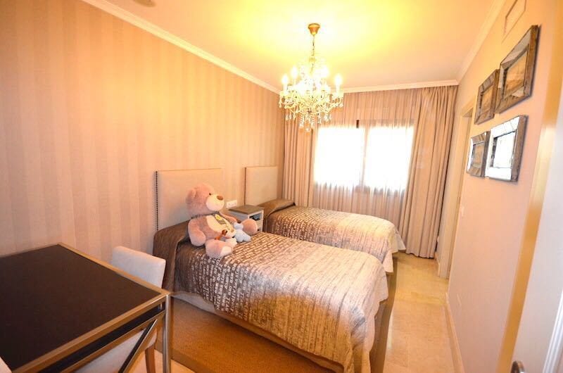 Apartament, Apartament na parterze w The Golden Mile Hiszpania Dd Fcd F Eb Dfa F E C E