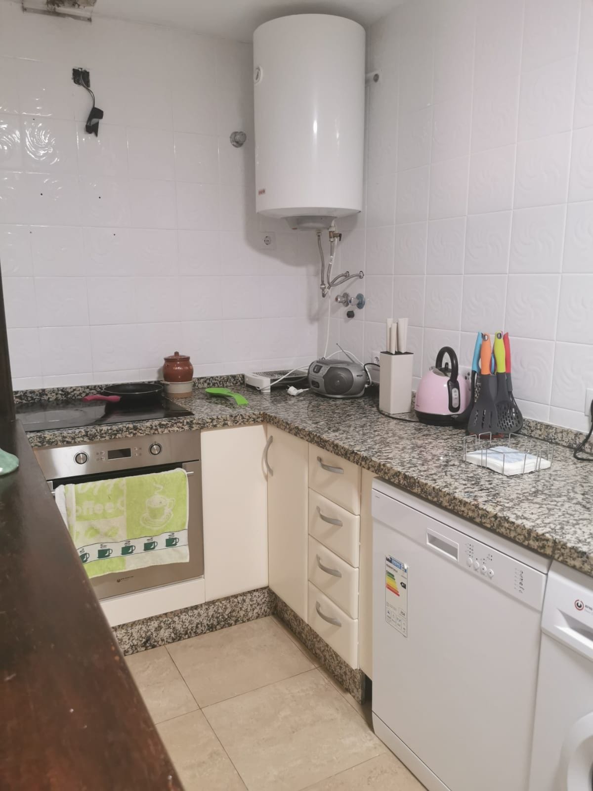 Parterowy apartament z tarasem w Manilvie, Hiszpania Dd Fcd F Eb Dfa F E C E