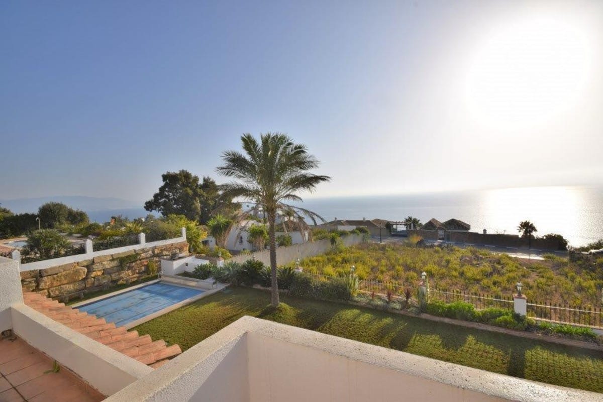 Detached Villa, House in Manilva Hiszpania Dd Fcd F Eb Dfa F E C E