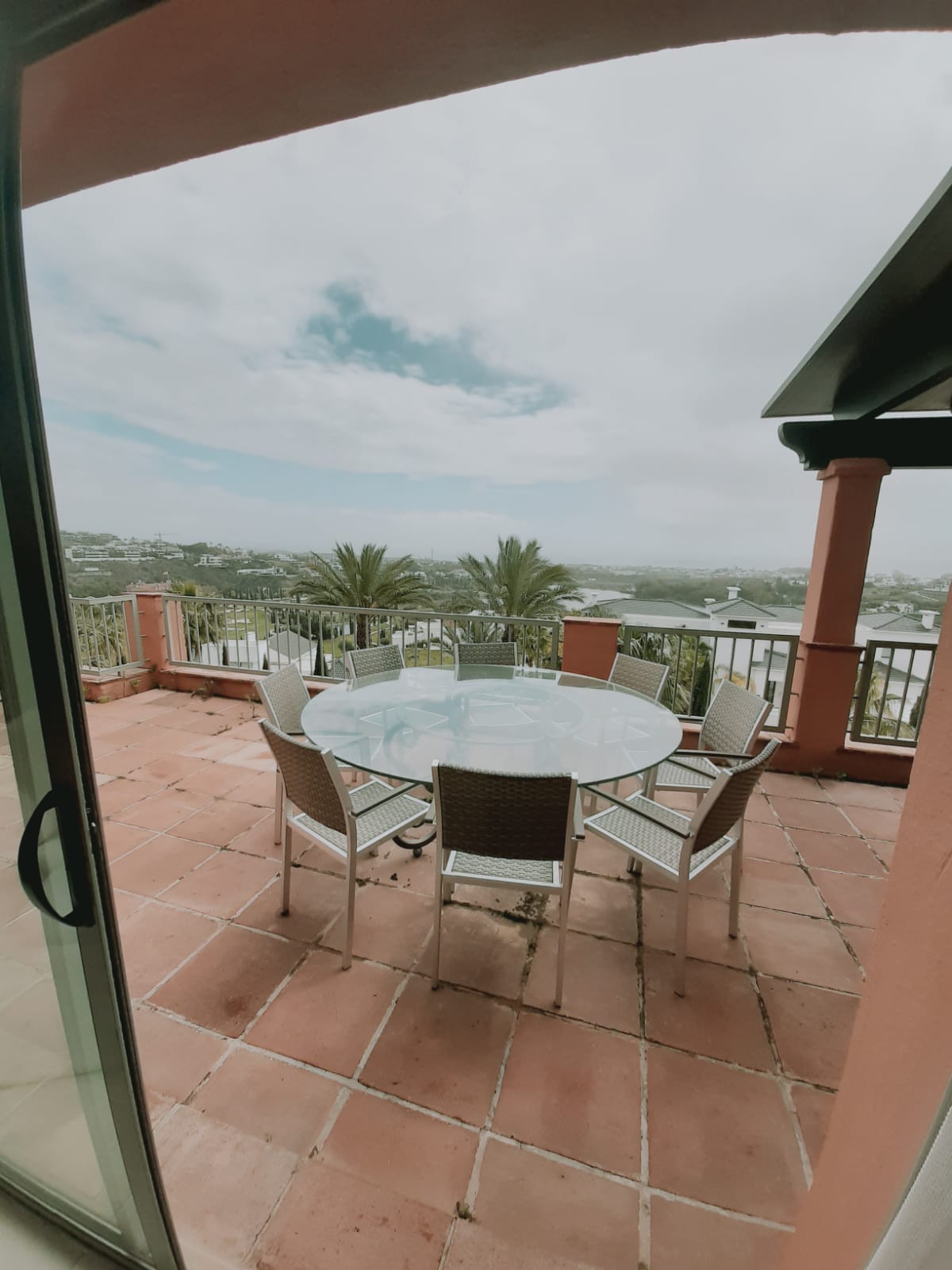 Apartament, penthouse w Benahavís Hiszpania Dd Fcd F Eb Dfa F E C E