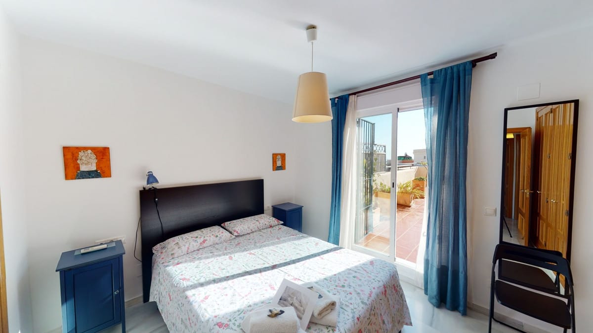 Apartament, penthouse w Almayate Hiszpania Cc F C E Ff D B E