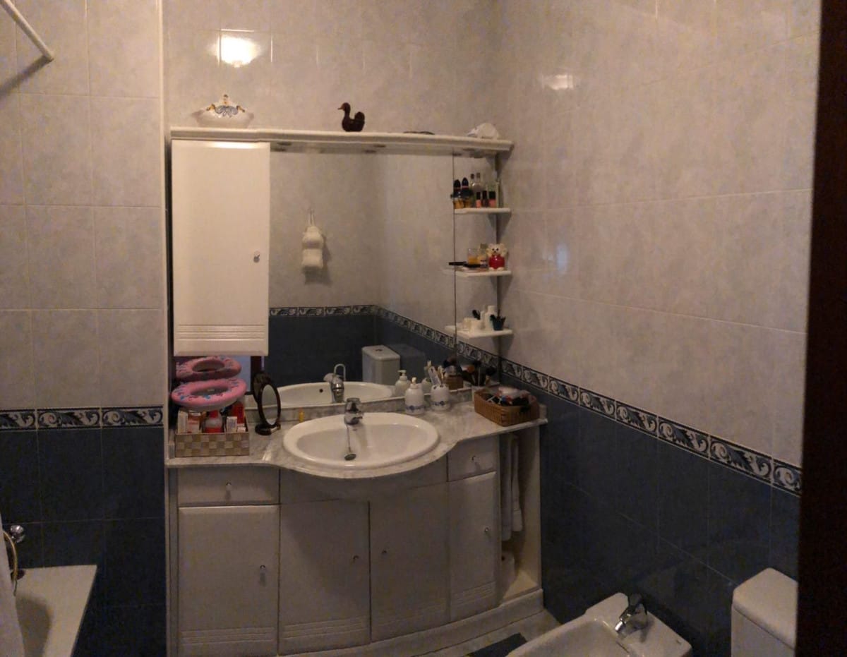 Wyjątkowy dom dostępny w Estepona, Hiszpania Cc F C E Ff D B E