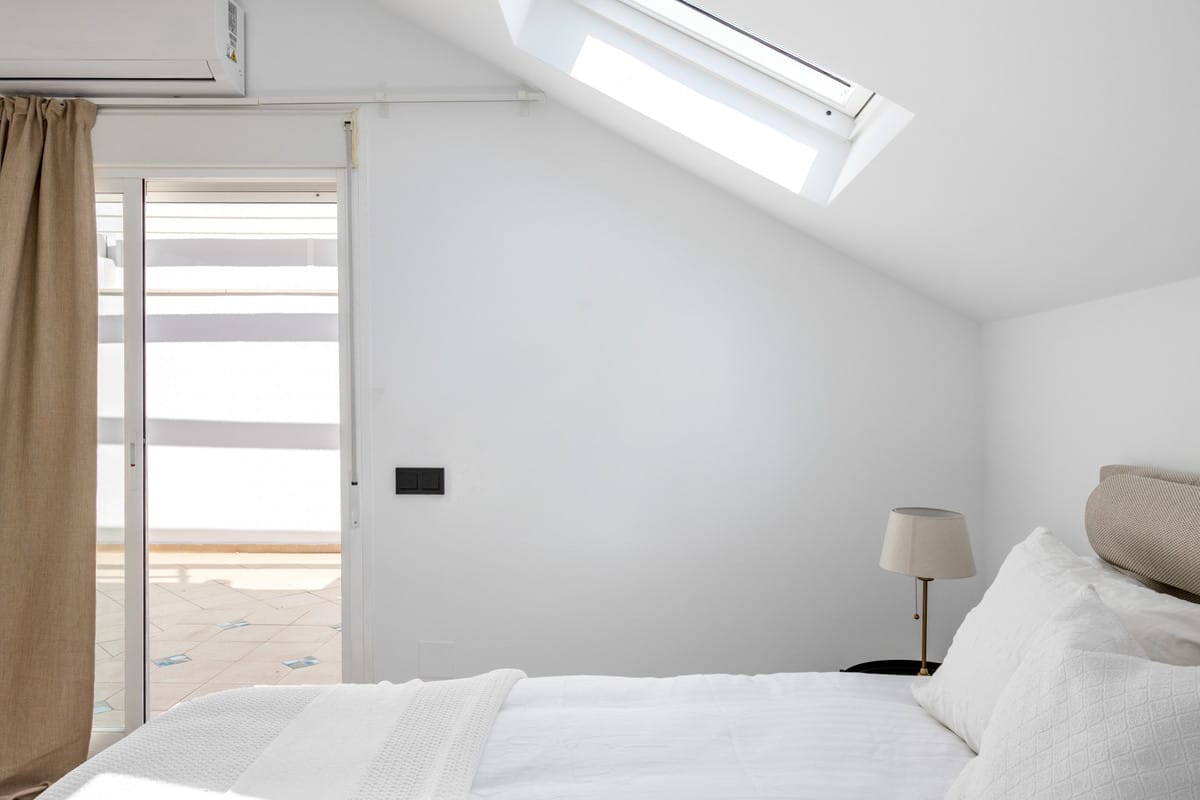 Apartament, penthouse w Los Pacos Hiszpania Cc F C E Ff D B E