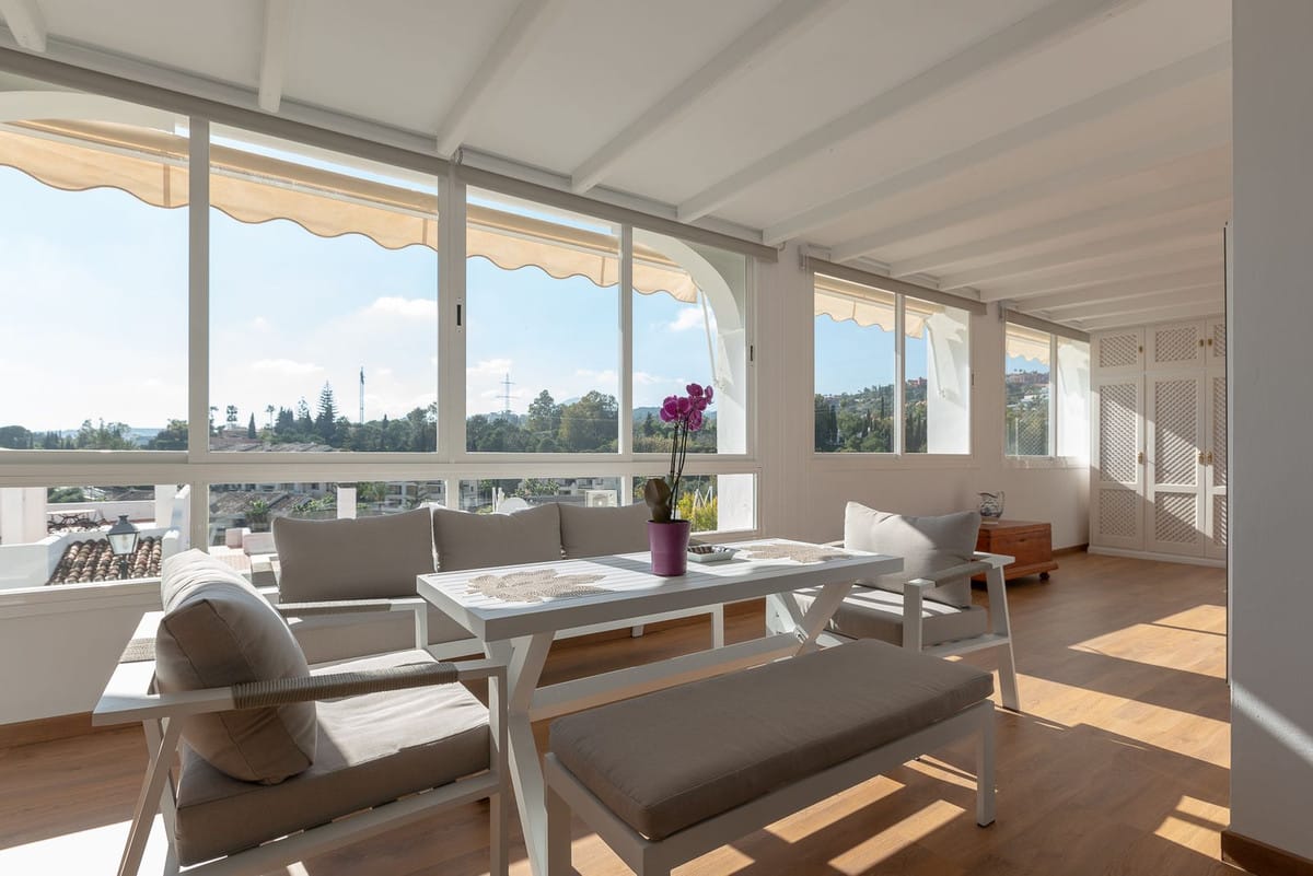 Uroczy apartament na sprzedaż w Benahavís, Hiszpania D Ed Da A D C D E D