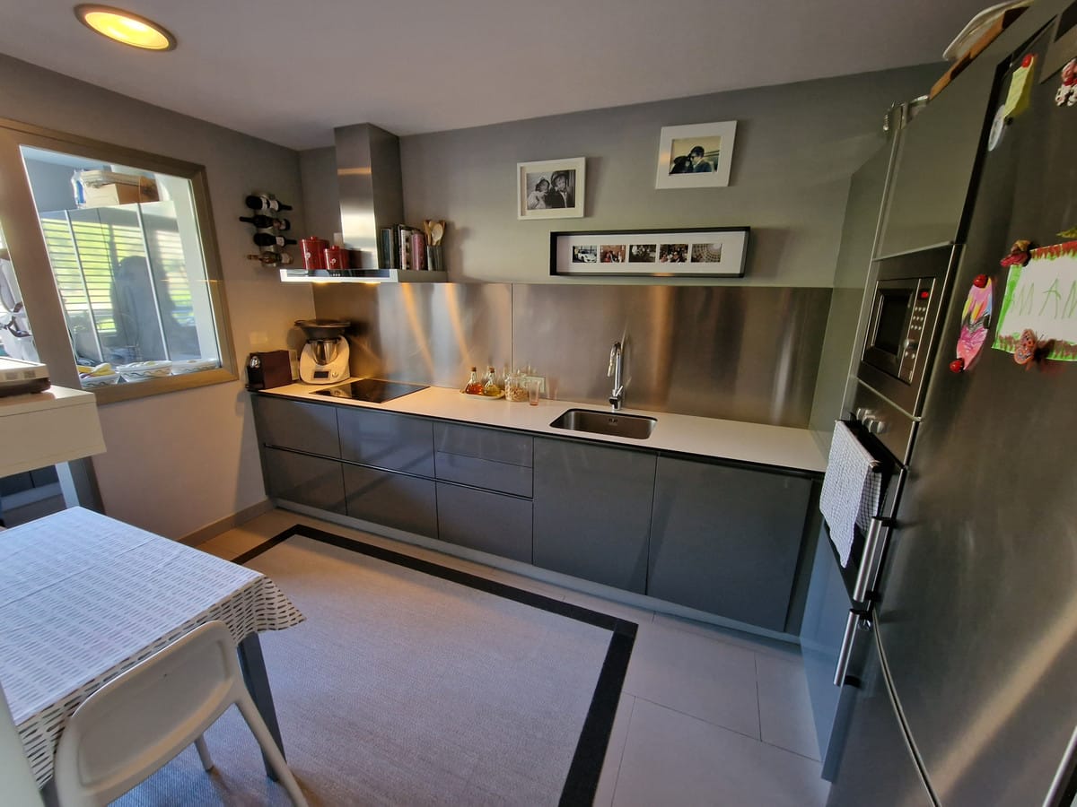 Apartament, Mieszkanie na parterze w Benahavís Hiszpania D Ed Da A D C D E D
