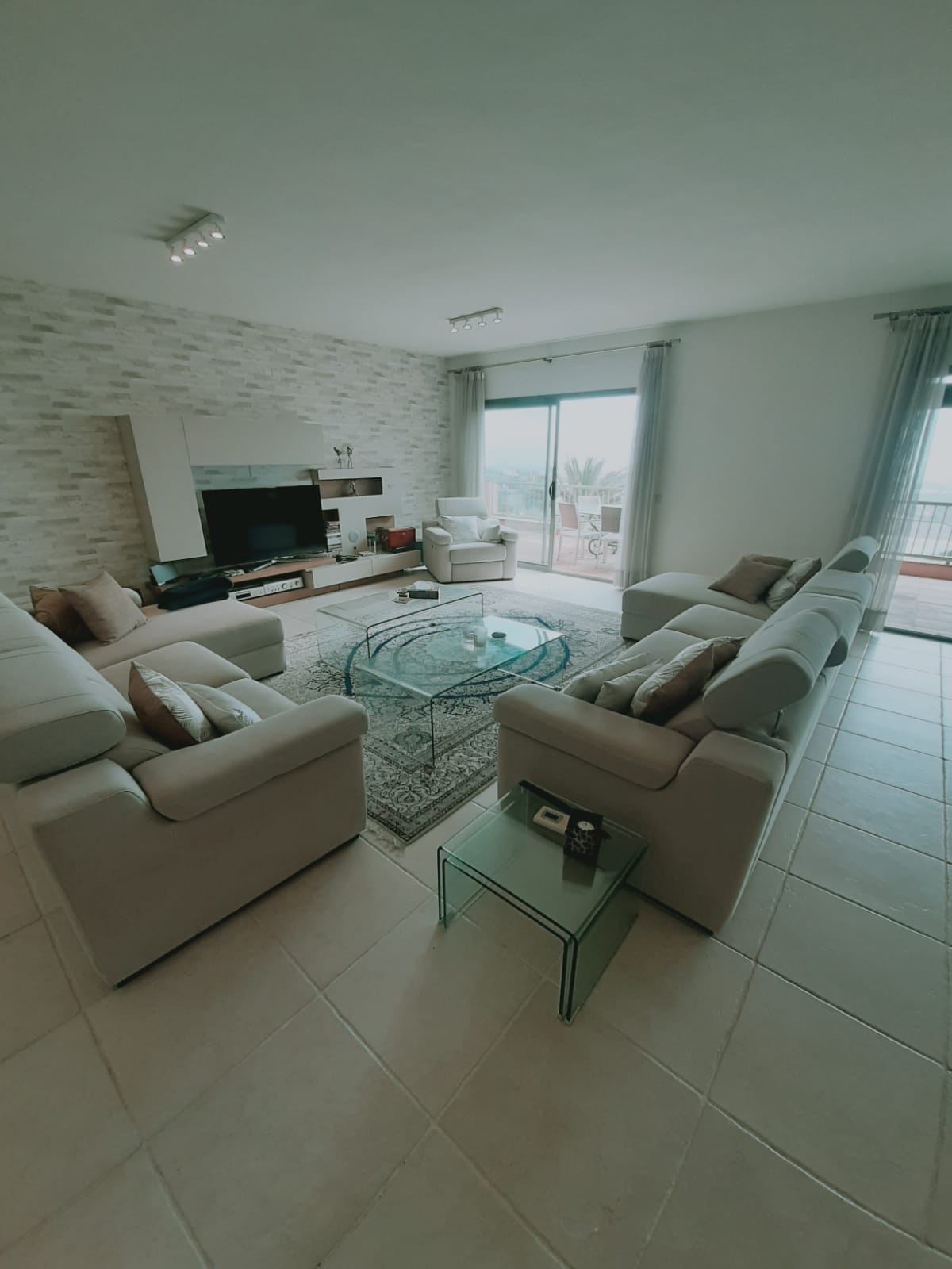 Apartament, penthouse w Benahavís Hiszpania D F Cbe Ba Cd Fec Fba Ad