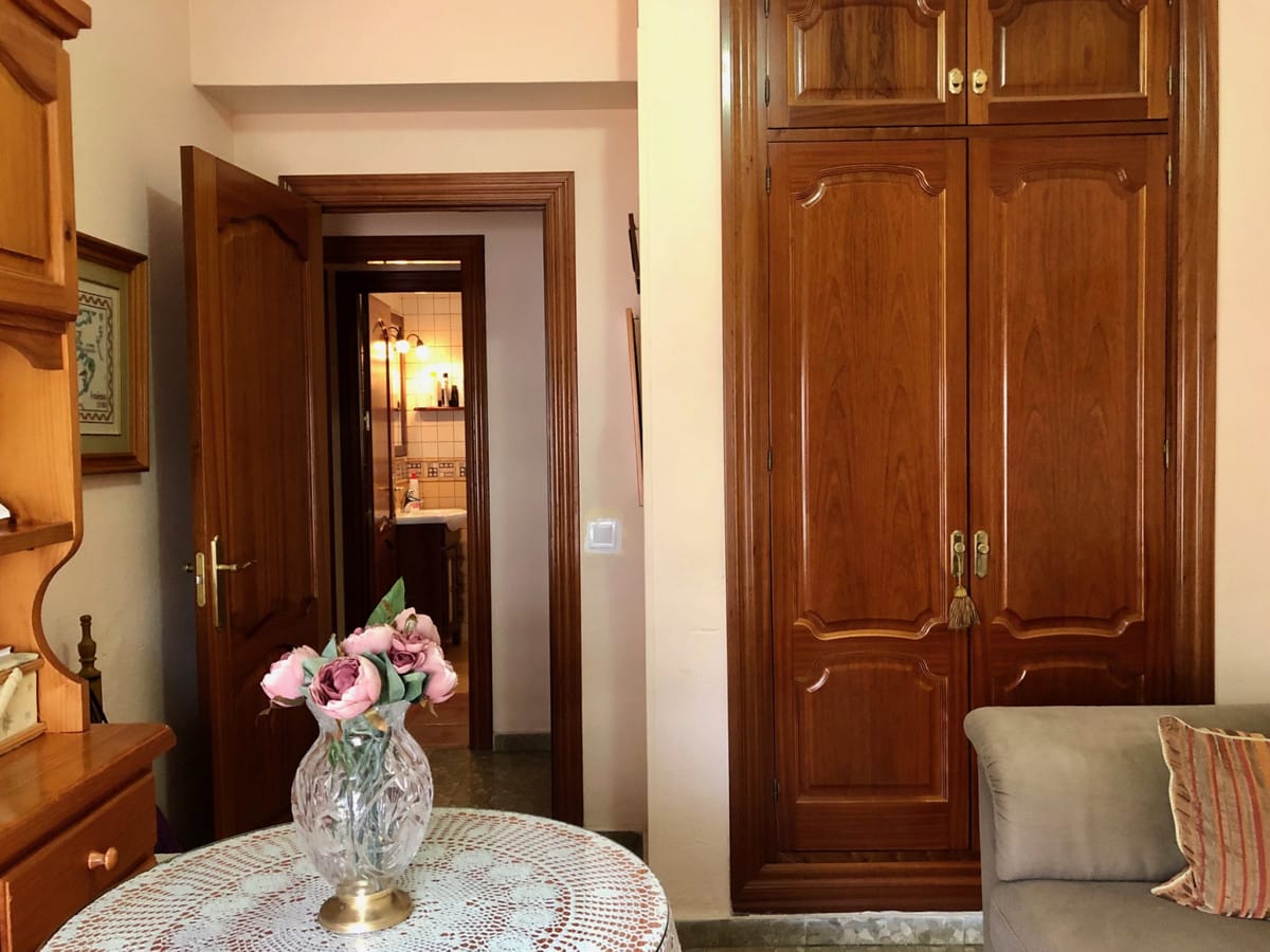 Apartament, Mieszkanie na środkowym piętrze w Malaga Hiszpania D F Cbe Ba Cd Fec Fba Ad