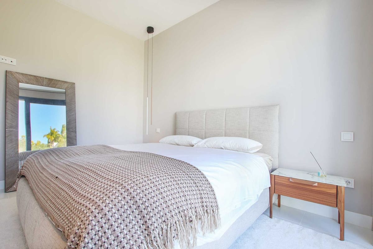 Penthouse dwupoziomowy w Benahavís, Hiszpania Bcf E E Bab F A Ac Ac