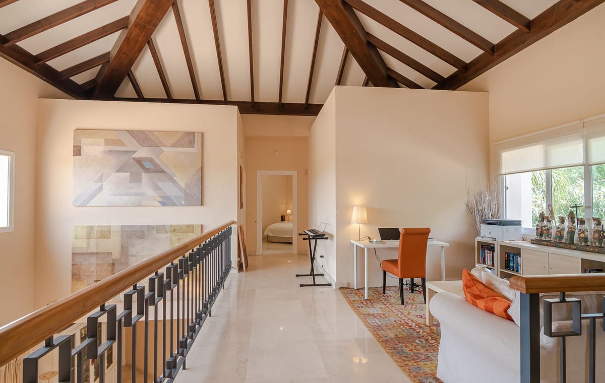 Apartament na sprzedaż w Puerto Banús, Hiszpania Bcf E E Bab F A Ac Ac