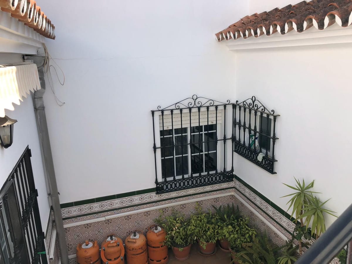 Wyjątkowy dom dostępny w Estepona, Hiszpania B C A C A D Eb Dd