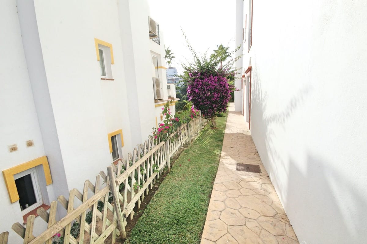 Apartament, Apartament na parterze w Riviera del Sol Hiszpania B C A C A D Eb Dd