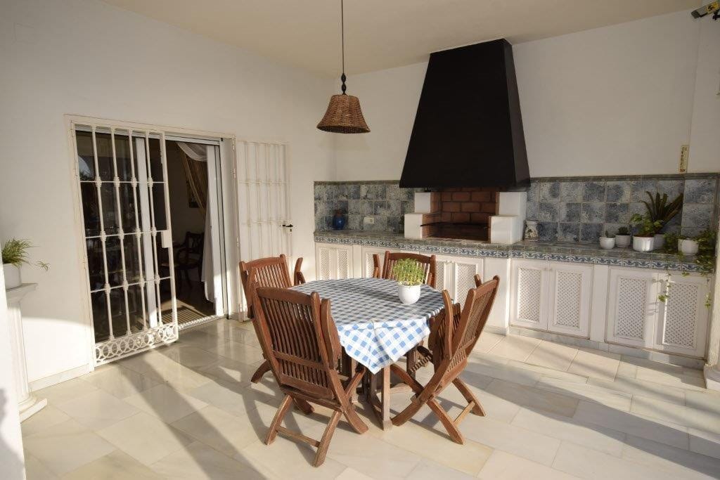 Detached Villa, House in Manilva Hiszpania B C A C A D Eb Dd