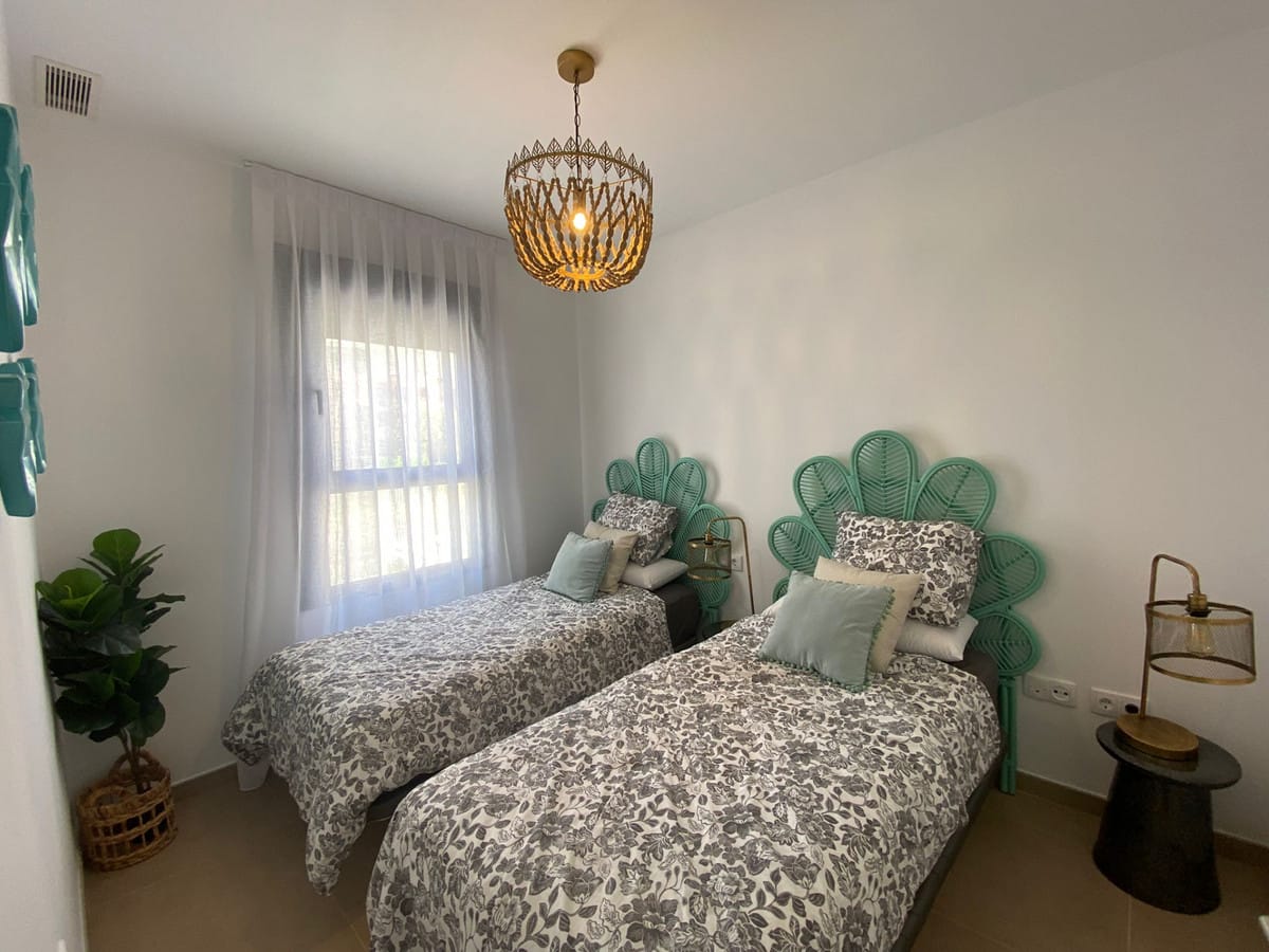 Apartament, penthouse w Manilva Hiszpania B C A C A D Eb Dd