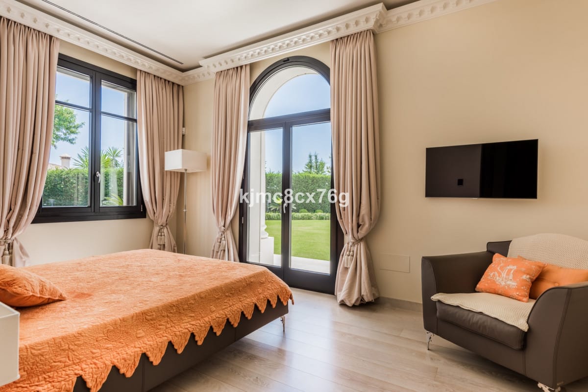 Elegancka willa w Hacienda Las Chapas, Hiszpania - Nieruchomość w Hacienda Las Chapas B C A C A D Eb Dd