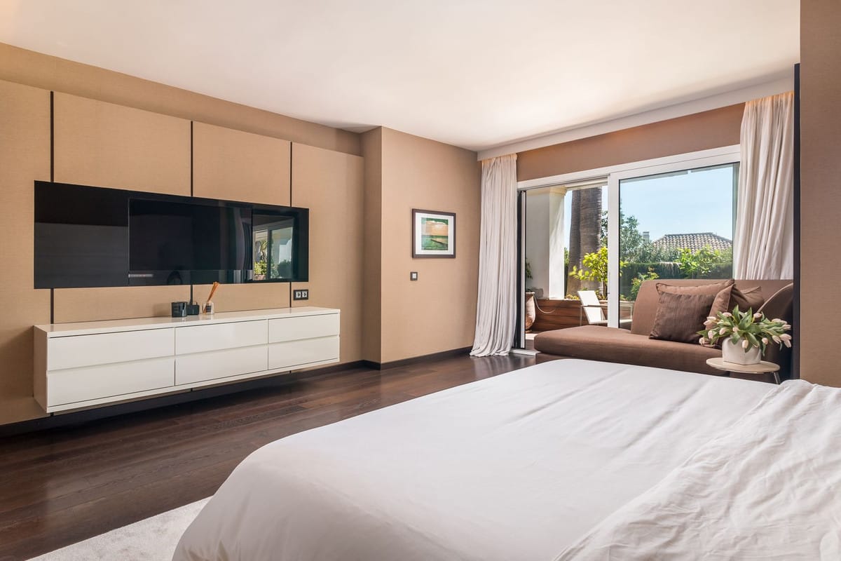 Ekskluzywne mieszkanie na parterze na The Golden Mile - Oferta sprzedaży, Hiszpania Bbc F D D Ef Dd A